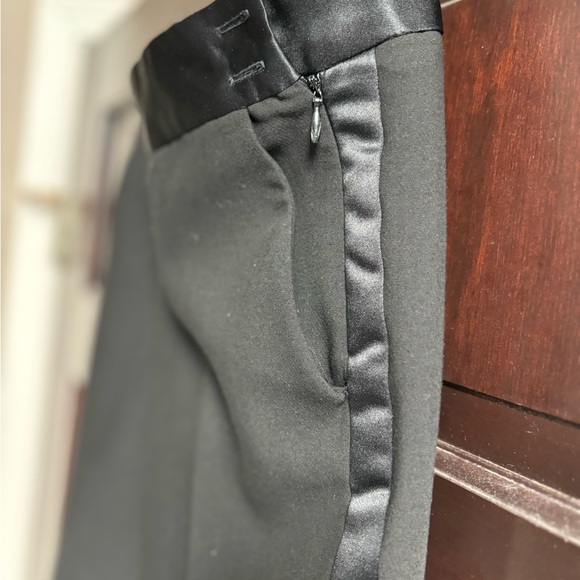 Zara tuxedo pants sure to be your new favorite! - Picture 5 of 7